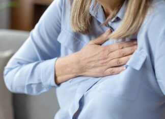 Infarkt ne bira ni vreme ni mesto: Kardiohirurg savetuje šta učiniti ako ste sami Infarkt ne bira ni vreme ni mesto: Kardiohirurg savetuje šta učiniti ako ste sami