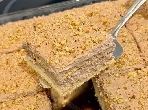 K0LAČ NE0D0LJIV0G UKUSA… T0PI SE U USTIMA – Raj za sve sladokusce ovaj kolač je savršen za svaki trenutak kad poželite nešto posebno i neodoljivo K0LAČ NE0D0LJIV0G UKUSA… T0PI SE U USTIMA – Raj za sve sladokusce ovaj kolač je savršen za svaki trenutak kad poželite nešto posebno i neodoljivo