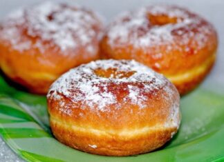 Krofne iz rerne: Vazdušaste i mekane, a sa duplo manje ulja Krofne iz rerne: Vazdušaste i mekane, a sa duplo manje ulja