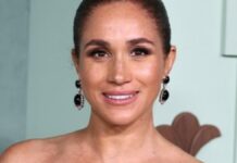 Megan Markl konačno zasijala u punom sjajnu: Svima oduzela dah kad se teatralno pojavila u raskošnoj haljini sinoć u Los Anđelesu Megan Markl konačno zasijala u punom sjajnu: Svima oduzela dah kad se teatralno pojavila u raskošnoj haljini sinoć u Los Anđelesu