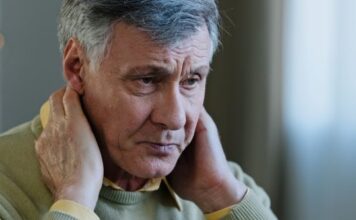 Mesecima sam bila u vezi sa 60-godišnjim muškarcem: Skidao mi je zvezde s neba, a kad je čuo kolika mi je plata usledio je neviđeni šok Mesecima sam bila u vezi sa 60-godišnjim muškarcem: Skidao mi je zvezde s neba, a kad je čuo kolika mi je plata usledio je neviđeni šok