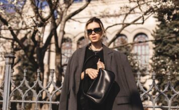 Mesečni horoskop za mart 2026: Ovnovi kreću od nule, Vage se odlučuju na ozbiljan korak, a oni ulaze u tajnu vezu Mesečni horoskop za mart 2026: Ovnovi kreću od nule, Vage se odlučuju na ozbiljan korak, a oni ulaze u tajnu vezu