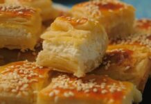 Mini pecivo sa kremastim nadevom od sira: Topi se u ustima Mini pecivo sa kremastim nadevom od sira: Topi se u ustima