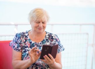 Mislila sam da ću u penziji da uživam, a onda me je realnost udarila po faci – više nikom ne trebam: Tada dobijam poziv koji mi menja život Mislila sam da ću u penziji da uživam, a onda me je realnost udarila po faci - više nikom ne trebam: Tada dobijam poziv koji mi menja život