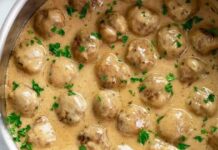 MNOGO UKUSAN I BRZ RUČAK 🍽️ ćufte u bijelom sosu — jednostavno, sočno i savršeno za svaki dan!