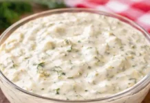 Mnogo ukusniji od kupovnog: NAJBOLJI domaći tartar sos za 5 minuta! Mnogo ukusniji od kupovnog: NAJBOLJI domaći tartar sos za 5 minuta!