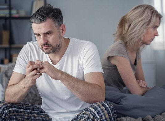 Moj muž je stalno išao na poslovne izlaske kasno uveče a ja nikad nisam bila pozvana: Kad sam jednog dana iznenada banula imala sam šta i da vidim Moj muž je stalno išao na poslovne izlaske kasno uveče a ja nikad nisam bila pozvana: Kad sam jednog dana iznenada banula imala sam šta i da vidim