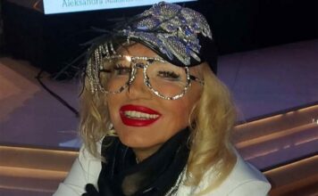 Nada Topčagić u kontejneru našla sliku vrijednu 15.000 evra Nada Topčagić u kontejneru našla sliku vrijednu 15.000 evra