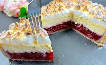 NEBESKI K0LAČ S VIŠNJAMA IZ TEGLE – Pečen u Rerni za 3O Minuta! NEBESKI K0LAČ S VIŠNJAMA IZ TEGLE – Pečen u Rerni za 3O Minuta!