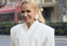 Očarala publiku: Nataša Bekvalac ZAKOPČANA DO GRLA, ali izazovnija nego ikad Očarala publiku: Nataša Bekvalac ZAKOPČANA DO GRLA, ali izazovnija nego ikad