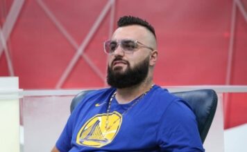 Oglasio se Buba Corelli nakon porezne afere: “Pitala me za porez, rek’o nisam” Oglasio se Buba Corelli nakon porezne afere: “Pitala me za porez, rek’o nisam”