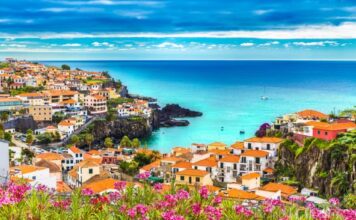 Ovo je 5 najboljih zemalja za život penzionera: Na 1. mestu je država u kojoj Srbi obožavaju da letuju Ovo je 5 najboljih zemalja za život penzionera: Na 1. mestu je država u kojoj Srbi obožavaju da letuju