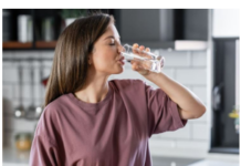 Ovo su tihi znaci da ne pijete dovoljno vode: Većina ih ignoriše i misle da je do umora, a rešenje je lako Ovo su tihi znaci da ne pijete dovoljno vode: Većina ih ignoriše i misle da je do umora, a rešenje je lako