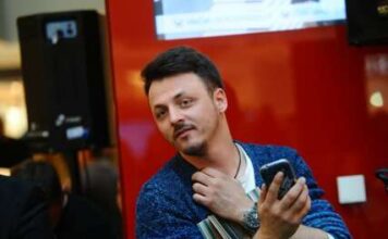 Pobijedio u popularnom takmičenju: Evo ko je zapravo Daniel Kajmakoski koji je sinoć OTET U BEOGRADU Pobijedio u popularnom takmičenju: Evo ko je zapravo Daniel Kajmakoski koji je sinoć OTET U BEOGRADU