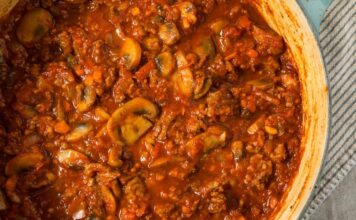 Posni gulaš na vodi: Gotov je za 40 minuta, a preukusan je Posni gulaš na vodi: Gotov je za 40 minuta, a preukusan je