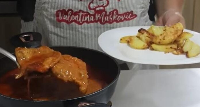 Predlog za nedeljni ručak: Natur šnicle i pekarski krompir na makedonski način Predlog za nedeljni ručak: Natur šnicle i pekarski krompir na makedonski način