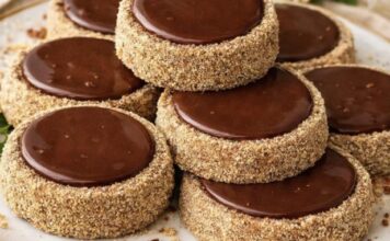 Savršen plazma kolač bez pečenja, samo 4 sastojka… Savršen plazma kolač bez pečenja, samo 4 sastojka…