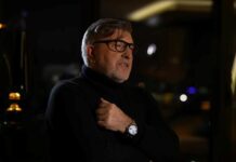 Šerif Konjević oduševio novim singlom “Sitni sati” Šerif Konjević oduševio novim singlom “Sitni sati”