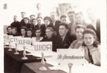 Svoju trogodišnju ćerku je drogirala i spakovala u kofer: Ovaj potez joj je spasio život, a na majčinoj sahrani je saznala da nije bila jedina Svoju trogodišnju ćerku je drogirala i spakovala u kofer: Ovaj potez joj je spasio život, a na majčinoj sahrani je saznala da nije bila jedina