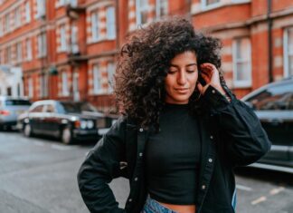 Tehnika pravljenja savršenih lokni za nekoliko minuta: Metoda koja je zaludela mreže Tehnika pravljenja savršenih lokni za nekoliko minuta: Metoda koja je zaludela mreže