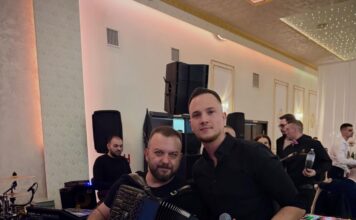 Zvezda Granda za jednu noć zaradila 10.000 eura bakšiša Zvezda Granda za jednu noć zaradila 10.000 eura bakšiša