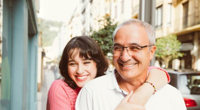 3 bolesti se nasleđuju od oca, a jedna neizbežno od majke: Od ove genetske predispozicije niko nije pobegao 3 bolesti se nasleđuju od oca, a jedna neizbežno od majke: Od ove genetske predispozicije niko nije pobegao