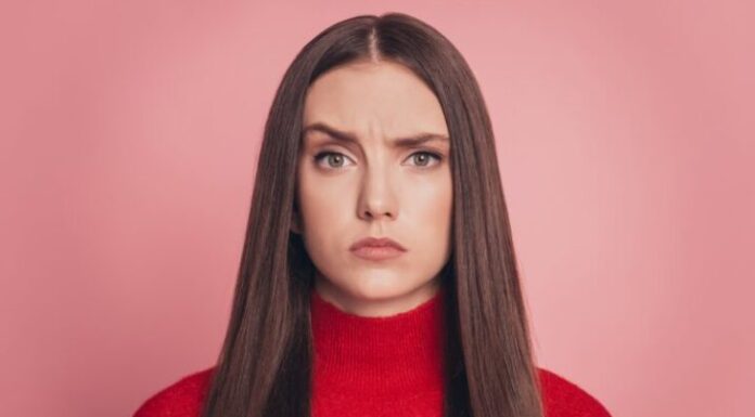 4 NAJGORE KOMBINACIJE ZNAKOVA: NJIHOVE VEZE SU NEMOGUĆE 4 NAJGORE KOMBINACIJE ZNAKOVA: NJIHOVE VEZE SU NEMOGUĆE