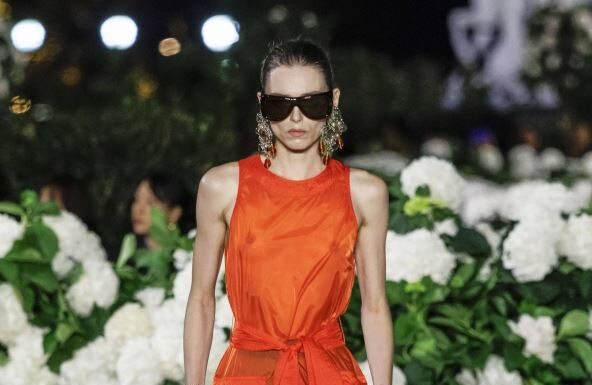 5 ključnih trendova sa modnih pista koje će obeležiti sezonu proleće-leto 2026. 5 ključnih trendova sa modnih pista koje će obeležiti sezonu proleće-leto 2026.