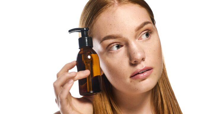 5 načina da ricinusovo ulje postane tvoj beauty superheroj 5 načina da ricinusovo ulje postane tvoj beauty superheroj