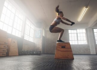 5 vežbi koje pomažu u prevenciji osteoporoze – ojačaj kosti na vreme 5 vežbi koje pomažu u prevenciji osteoporoze – ojačaj kosti na vreme