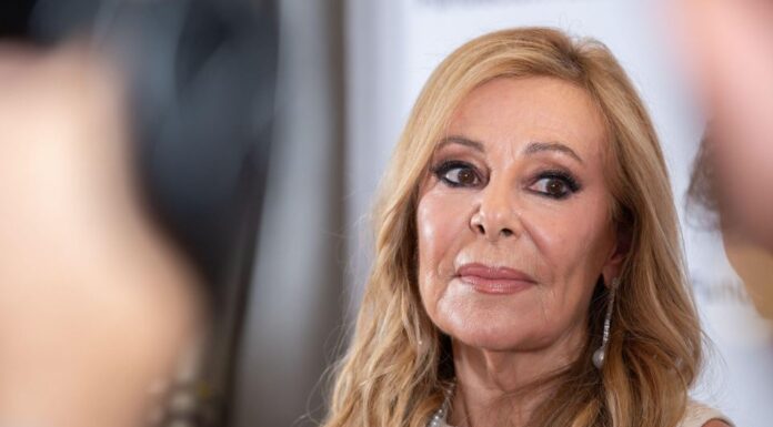 Ana je sasvim zaludela poznatog Hrvata, a onda je od sperme pokojnog sina dobila dete: “Bila sam mrtva 3 godine” Ana je sasvim zaludela poznatog Hrvata, a onda je od sperme pokojnog sina dobila dete: "Bila sam mrtva 3 godine"