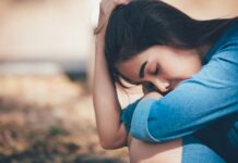 Anksioznost bez razloga: zašto se javlja i šta pokušava da nam poruči Anksioznost bez razloga: zašto se javlja i šta pokušava da nam poruči