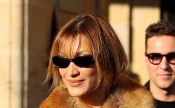 Bela Hadid u odevnoj kombinaciji u kojoj svaka žena i izgleda i oseća se sjajno: Apsolutno nikada ne izlazi iz mode Bela Hadid u odevnoj kombinaciji u kojoj svaka žena i izgleda i oseća se sjajno: Apsolutno nikada ne izlazi iz mode