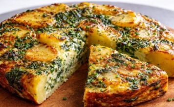 Bez brašna! Ova pita od špinata i pečenog krompira je bila najukusnija koju sam ikada jela! Bez brašna! Ova pita od špinata i pečenog krompira je bila najukusnija koju sam ikada jela!