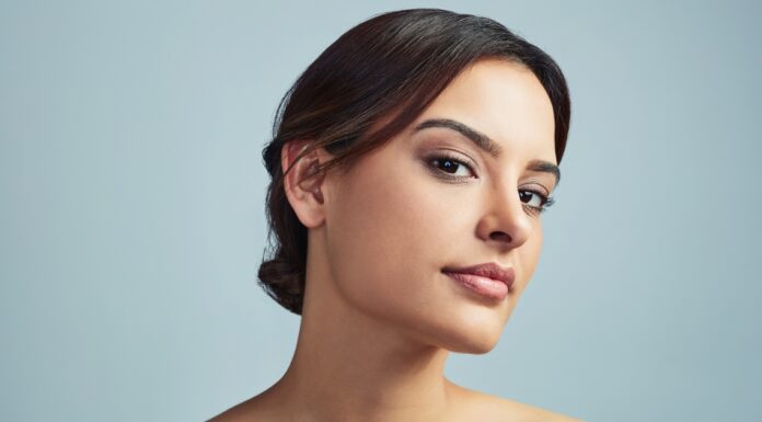 Botoks u boci: DIY napitak za blistavu i glatku kožu na prirodan način Botoks u boci: DIY napitak za blistavu i glatku kožu na prirodan način