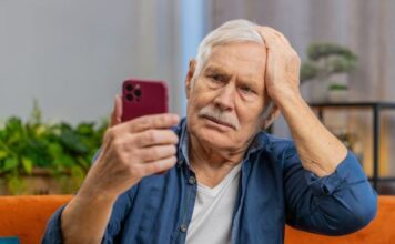 Danka je 20 godina negovala nepokretnog muža, nije dala da ga u dom smeste: Kad je umirao, razorio je jednim komentarom Danka je 20 godina negovala nepokretnog muža, nije dala da ga u dom smeste: Kad je umirao, razorio je jednim komentarom