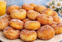 Desert Koji Možete Napraviti Za 5 Minuta – Samo 1 Jaje i Jogurt Desert Koji Možete Napraviti Za 5 Minuta – Samo 1 Jaje i Jogurt