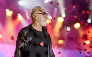 Dino Merlin zakazao još jedan koncert na Koševu! Dino Merlin zakazao još jedan koncert na Koševu!