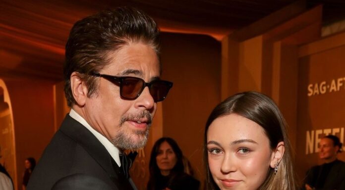 Do juče se zabavljao sa Katarinom Radivojević, planirali svadbu, a sad na crveni tepih doveo devojčicu od 14 godina: Sve o ljubavnom životu Benisija del Tora Do juče se zabavljao sa Katarinom Radivojević, planirali svadbu, a sad na crveni tepih doveo devojčicu od 14 godina: Sve o ljubavnom životu Benisija del Tora