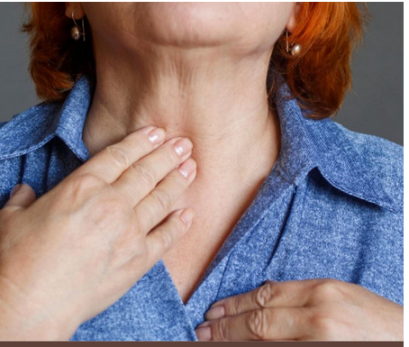 Evo kako zategnuti vrat i podbradak na prirodan način: Žene koje redovno praktikuju ove 3 stvari nemaju naboranu kožu u toj regiji ni posle 50. godine Evo kako zategnuti vrat i podbradak na prirodan način: Žene koje redovno praktikuju ove 3 stvari nemaju naboranu kožu u toj regiji ni posle 50. godine