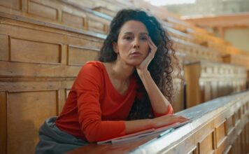 Horoskop za 18. mart: Lav se bori sa svima oko sebe, Devica upoznaje srodnu dušu na poslu, a njima sledi preporod Horoskop za 18. mart: Lav se bori sa svima oko sebe, Devica upoznaje srodnu dušu na poslu, a njima sledi preporod