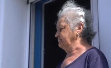 Irina je jedina stanovnica ostrva usred Egejskog mora: Živi okružena životinjama bez igde ikog, njen život je zaista neverovatan Irina je jedina stanovnica ostrva usred Egejskog mora: Živi okružena životinjama bez igde ikog, njen život je zaista neverovatan