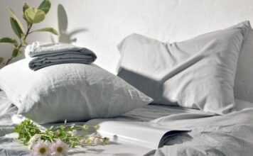 Jeftin trik za snežno bele jastučnice: Uklanja svu prljavštinu Jeftin trik za snežno bele jastučnice: Uklanja svu prljavštinu