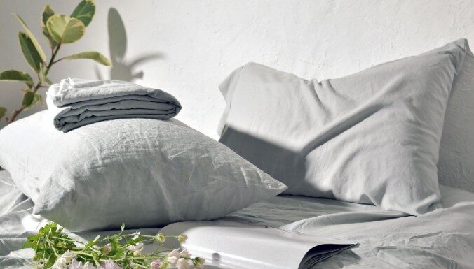 Jeftin trik za snežno bele jastučnice: Uklanja svu prljavštinu Jeftin trik za snežno bele jastučnice: Uklanja svu prljavštinu