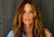 Kako započinje dan Sindi Kraford: jutarnja rutina koja joj pomaže da i u šestoj deceniji izgleda blistavo i vitalno Kako započinje dan Sindi Kraford: jutarnja rutina koja joj pomaže da i u šestoj deceniji izgleda blistavo i vitalno