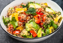 Lagana prolećna užina za ljude koji su stalno u pokretu Lagana prolećna užina za ljude koji su stalno u pokretu