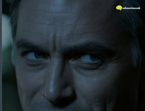 Lako je prepoznati onog ko vam zavidi: 4 skrivena znaka da se neko raduje vašoj patnji Lako je prepoznati onog ko vam zavidi: 4 skrivena znaka da se neko raduje vašoj patnji