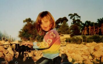 Milena je ’97 s majkom iz Bosne izbegla u Beograd saznavši da joj je tata poginuo: Na maturi se pojavio čovek zbog koje se njena majka rasplakala Milena je '97 s majkom iz Bosne izbegla u Beograd saznavši da joj je tata poginuo: Na maturi se pojavio čovek zbog koje se njena majka rasplakala