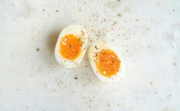 Mitovi i istine o jajima: Koliko su zaista zdrava i šta trebate znati Mitovi i istine o jajima: Koliko su zaista zdrava i šta trebate znati