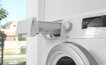 Mnogi ne znaju da postoji skriveno dugme na veš mašini za čišćenje fioke: Nakon ovog vam više neće zaudarati veš nakon pranja Mnogi ne znaju da postoji skriveno dugme na veš mašini za čišćenje fioke: Nakon ovog vam više neće zaudarati veš nakon pranja